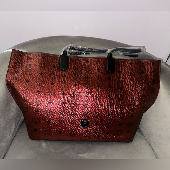 MCM Medium Spot Visetos Leather Shopper Tote Bag - Scooter Red - Picture 6 of 12